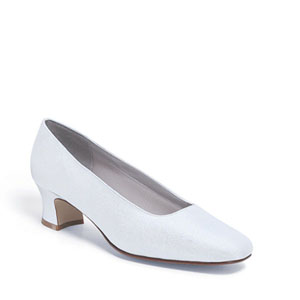 Dyeables Womens Grace White Silk Pumps Wedding Shoes