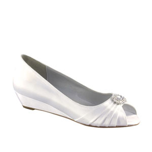 Dyeables Womens Anette White Satin Pumps Wedding Shoes